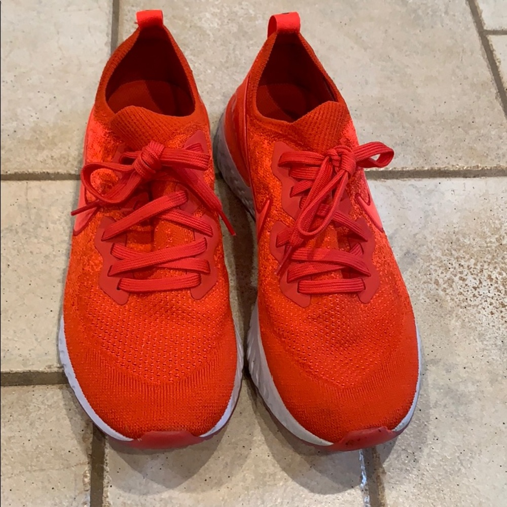 Red men’s Nike epic react shoes